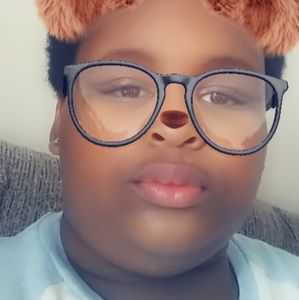 Meet your Posher, Devin